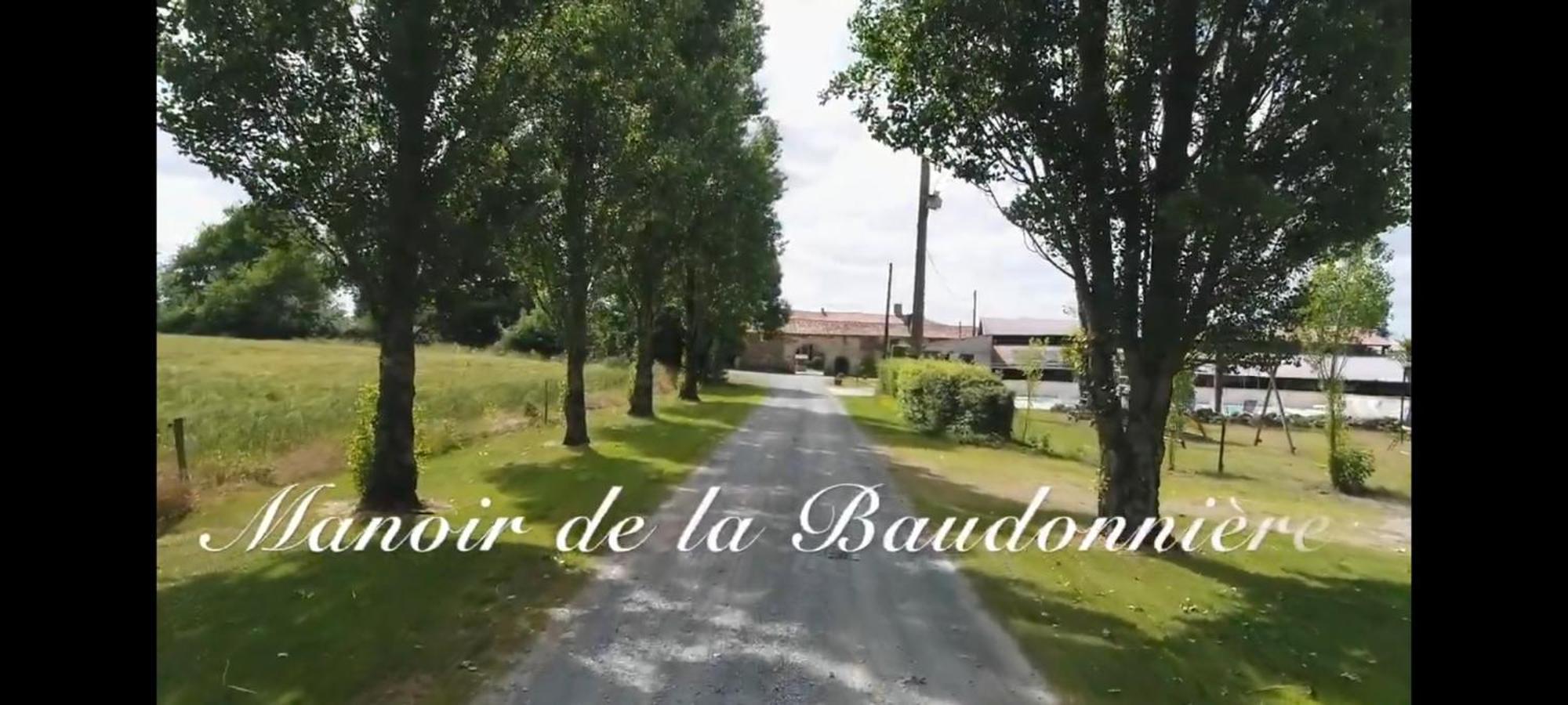 Chambre D'Hote Manoir De La Baudonniere Monsireigne Exterior photo
